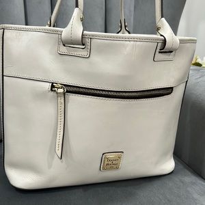Dooney & Bourne cream tote